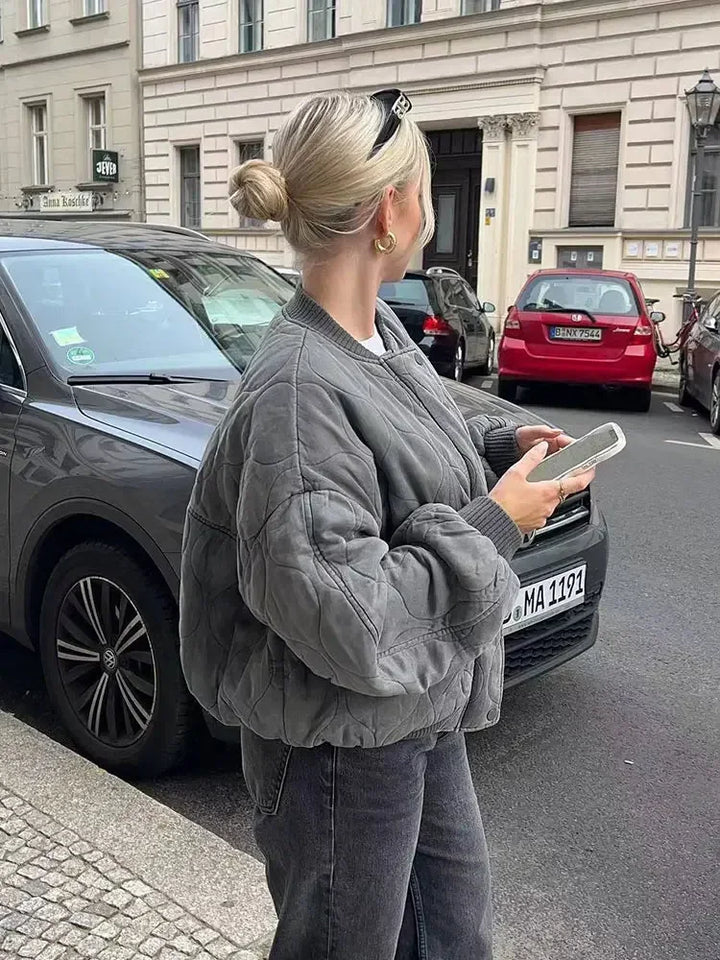 Klara - Stilren Bomberjacka